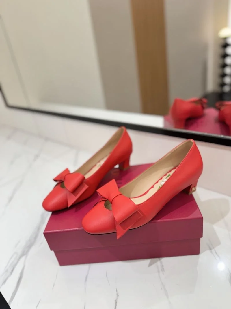 Valentino Heeled Shoes Lightweight 36710