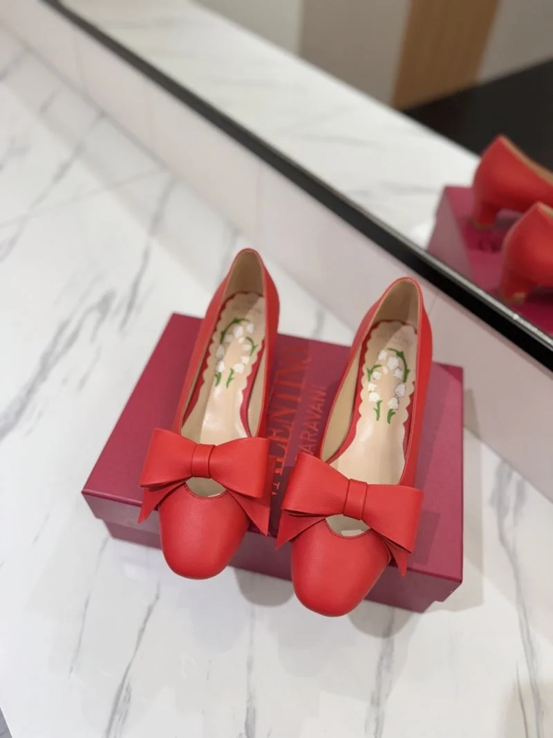 Valentino Heeled Shoes Lightweight 36710