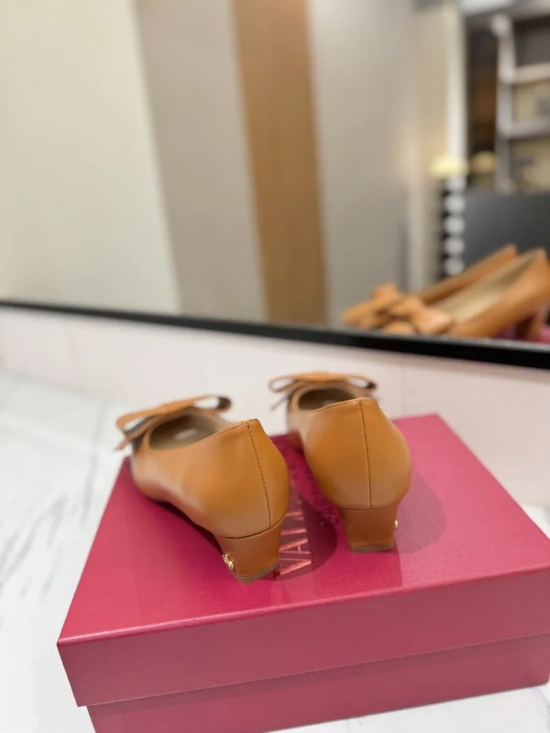 Valentino Heeled Shoes Affordable 36694