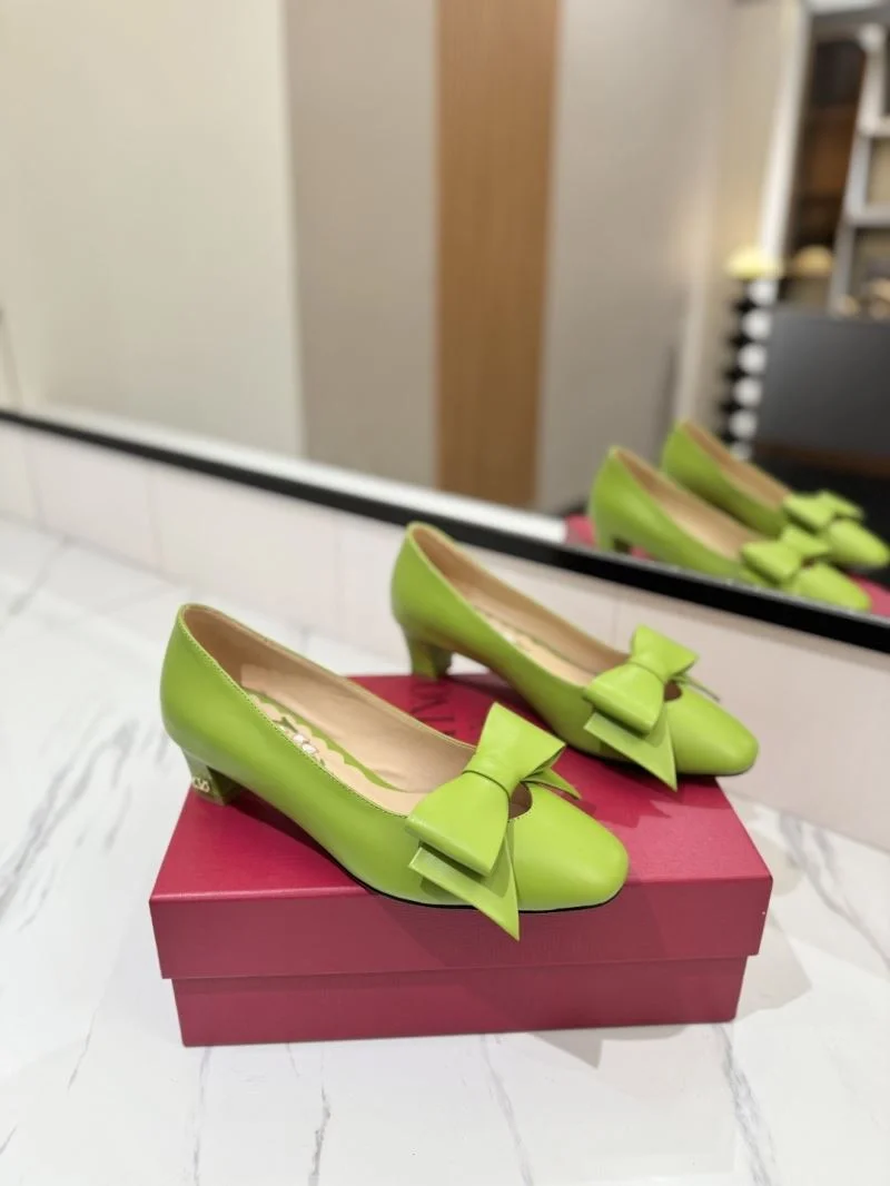Valentino Heeled Shoes Durable 36701
