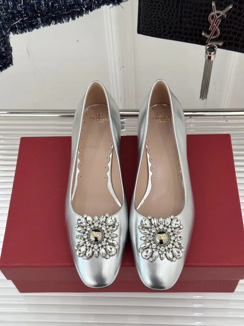 FlexibleFit Valentino Heeled Shoes 36468
