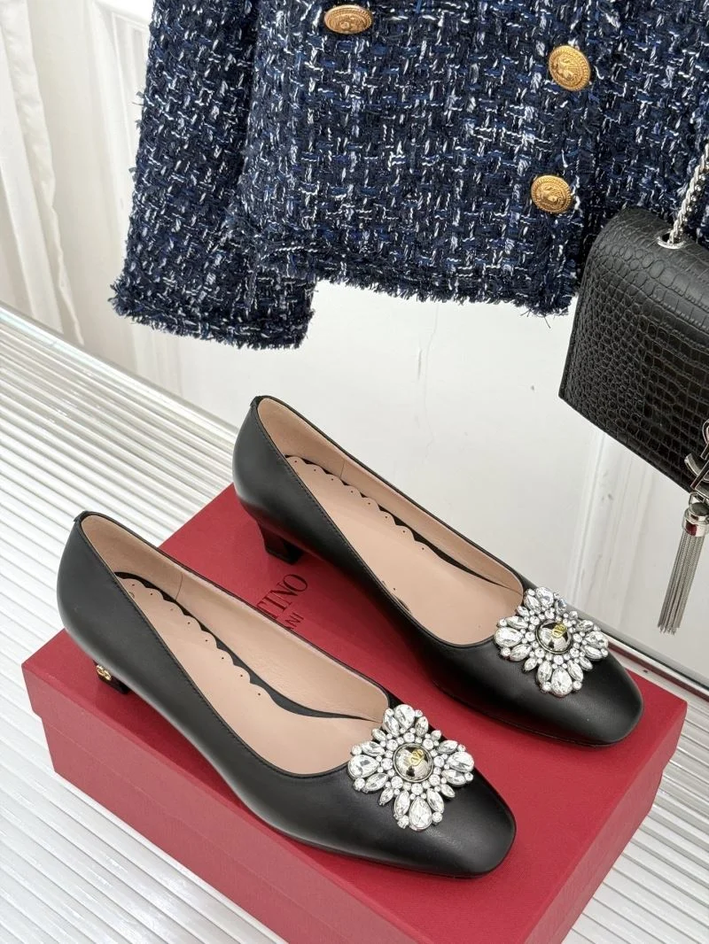Valentino Heeled Shoes Durable 36469