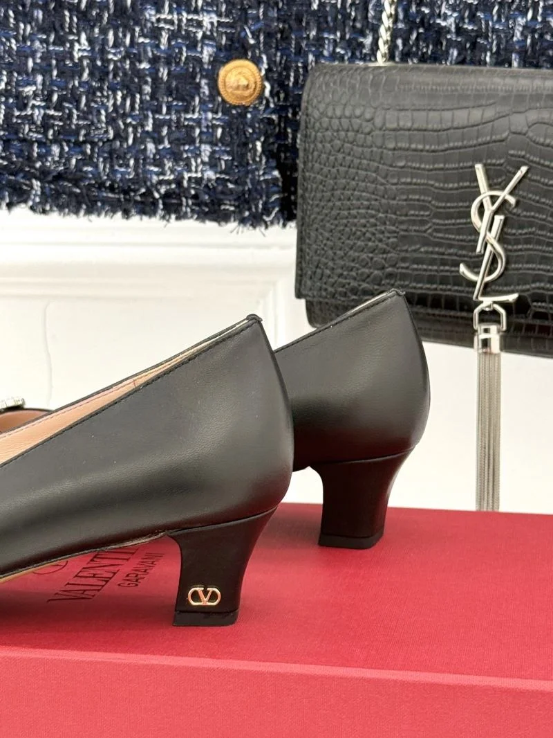 Valentino Heeled Shoes Durable 36469