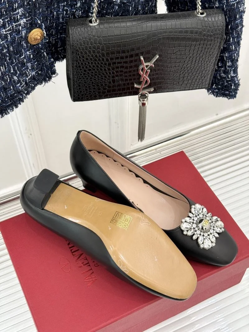 Valentino Heeled Shoes Durable 36469