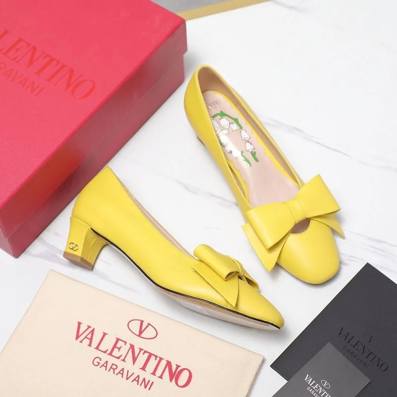 Youthful Valentino Heeled Shoes 37120