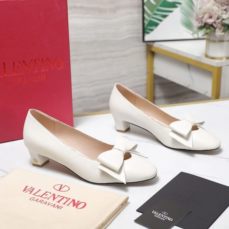 Breathable Valentino Heeled Shoes 37133