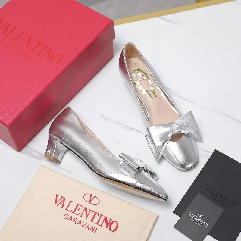 Valentino Heeled Shoes TimelessDesign 37137