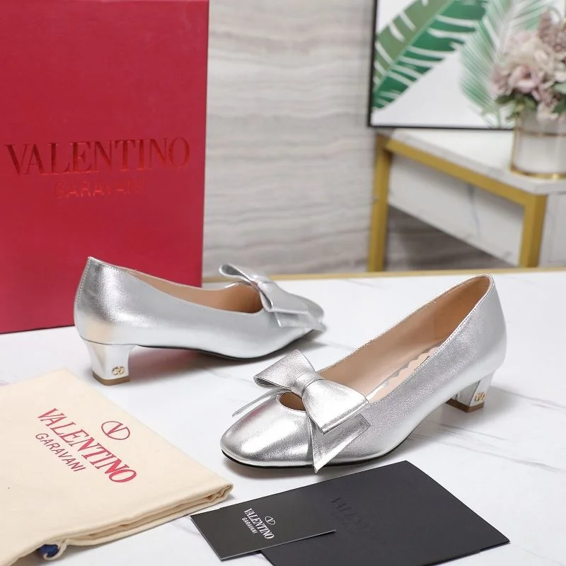 Valentino Heeled Shoes TimelessDesign 37137