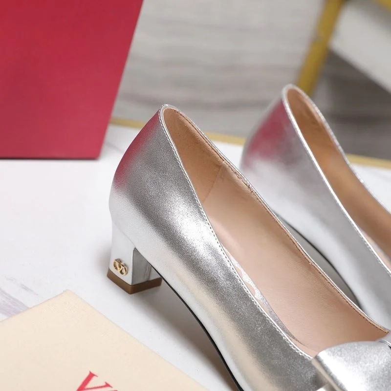 Valentino Heeled Shoes TimelessDesign 37137