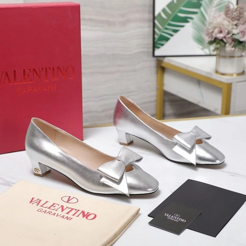 Valentino Heeled Shoes TimelessDesign 37137