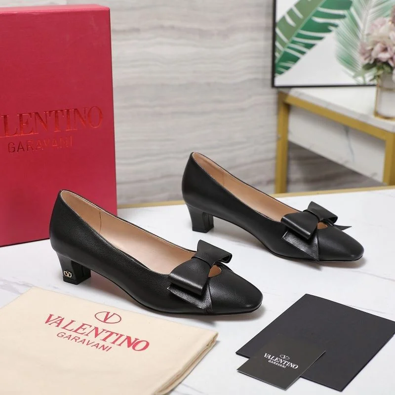 Bold Valentino Heeled Shoes 37138