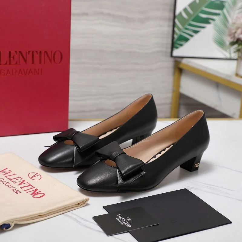 Bold Valentino Heeled Shoes 37138