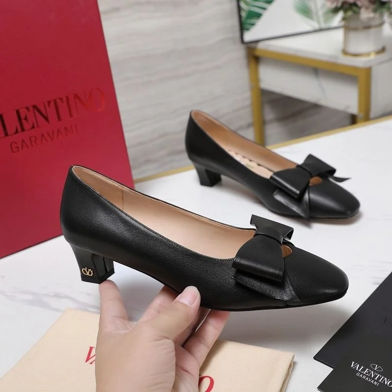 Bold Valentino Heeled Shoes 37138