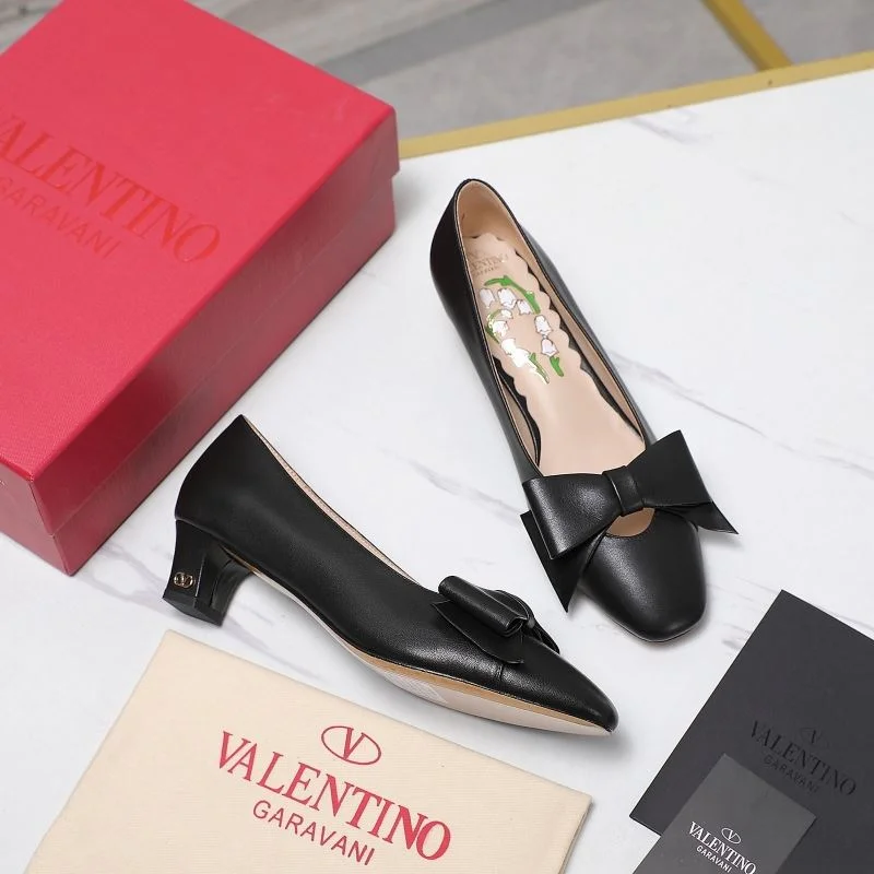 Bold Valentino Heeled Shoes 37138