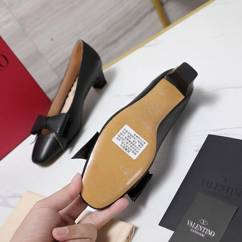 Bold Valentino Heeled Shoes 37138