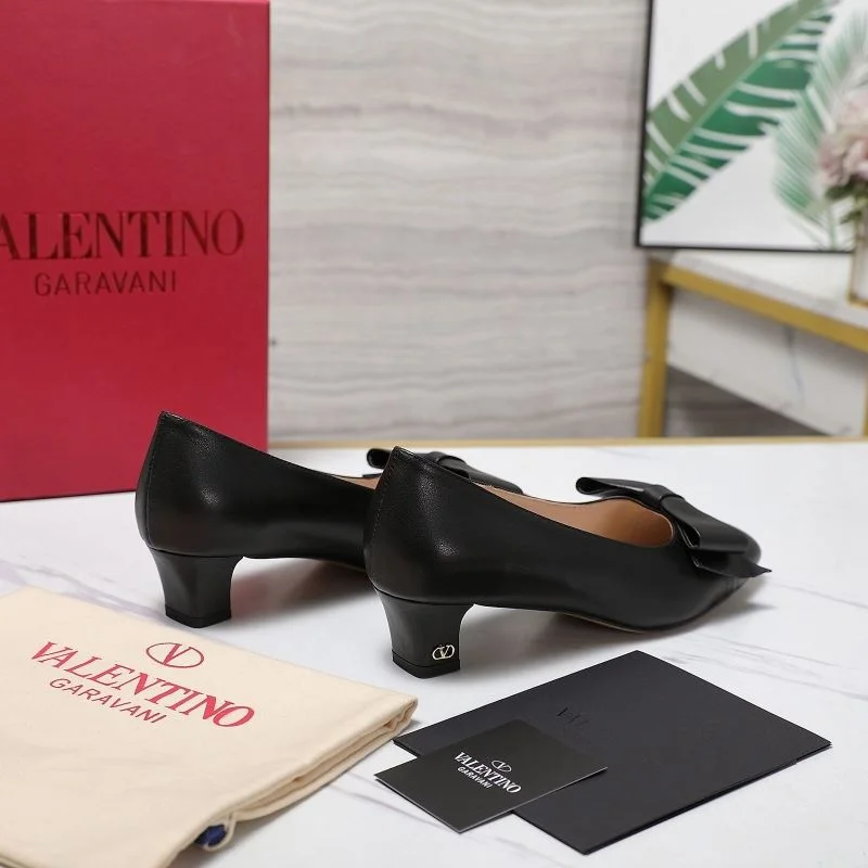 Bold Valentino Heeled Shoes 37138