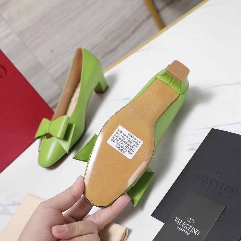 Comfortable Valentino Heeled Shoes 37113