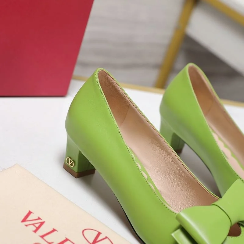 Comfortable Valentino Heeled Shoes 37113