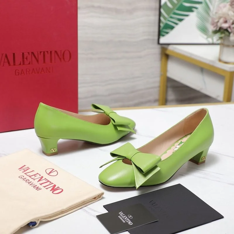Comfortable Valentino Heeled Shoes 37113