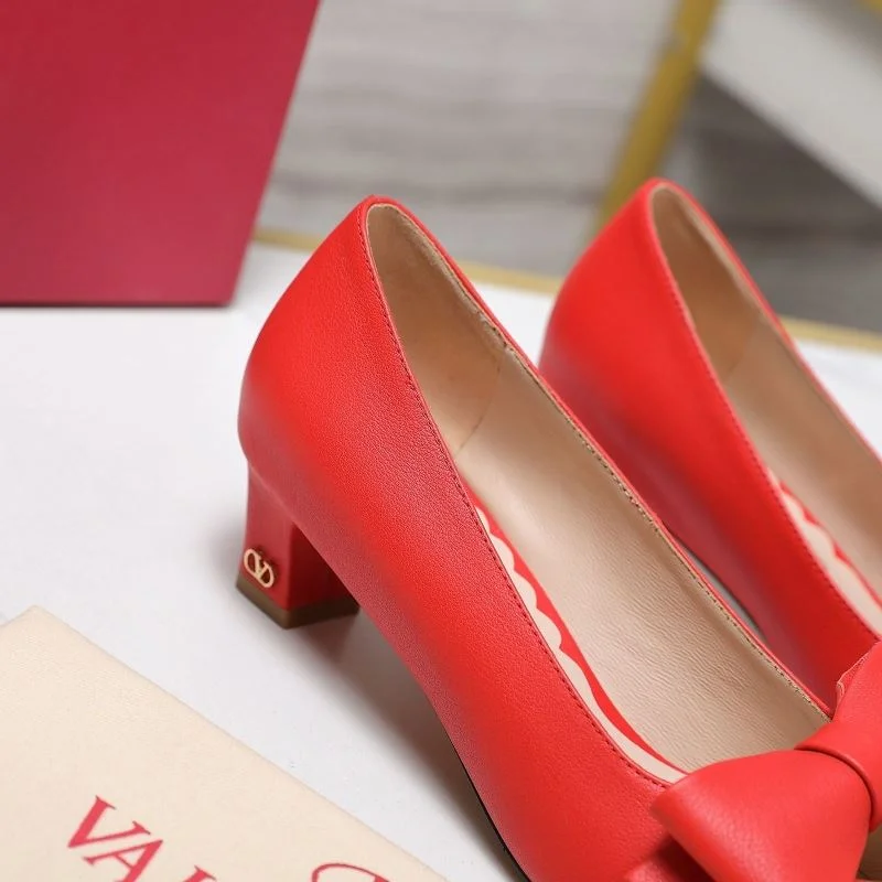 Compact Valentino Heeled Shoes 37140