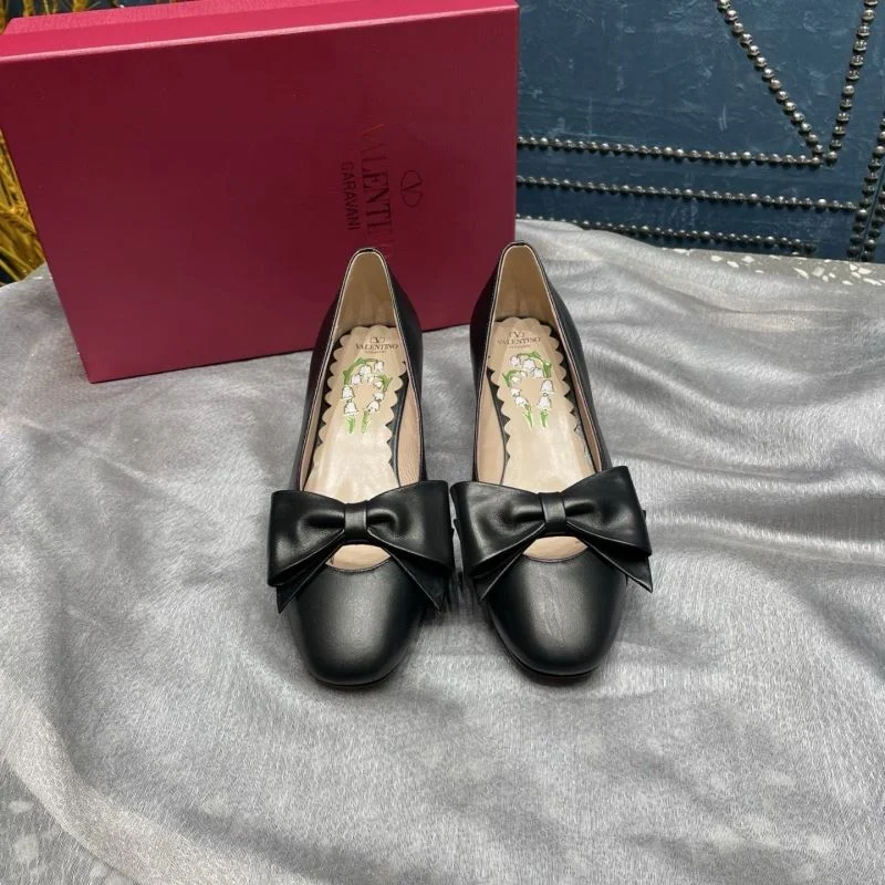 Neat Valentino Heeled Shoes 37118