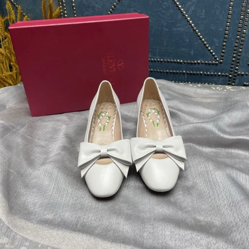 Sleek Valentino Heeled Shoes 37116