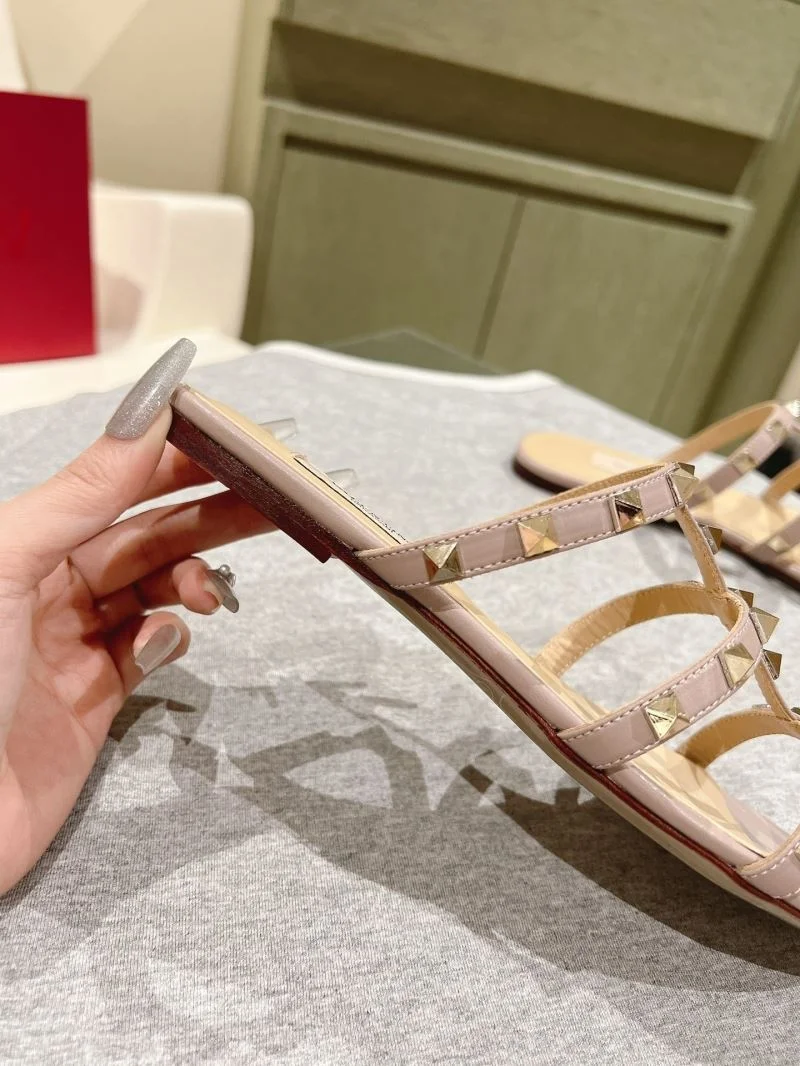 HighPerformance Valentino Heeled Shoes 37115