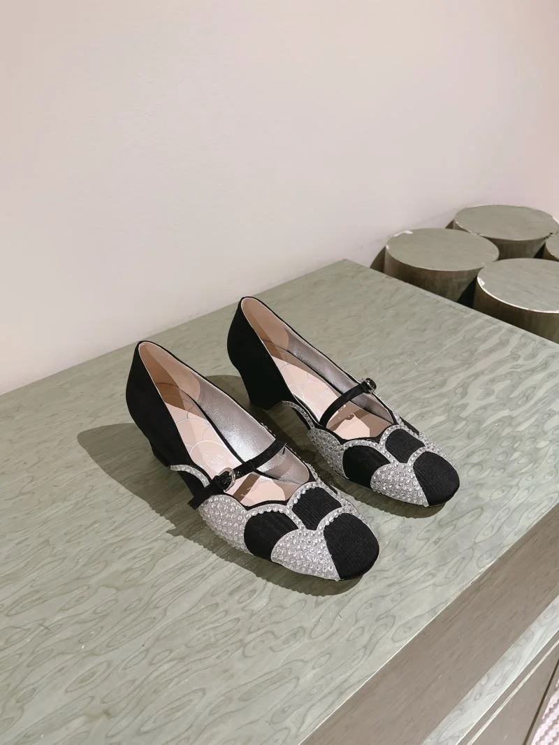 Valentino Heeled Shoes Effortless 37107