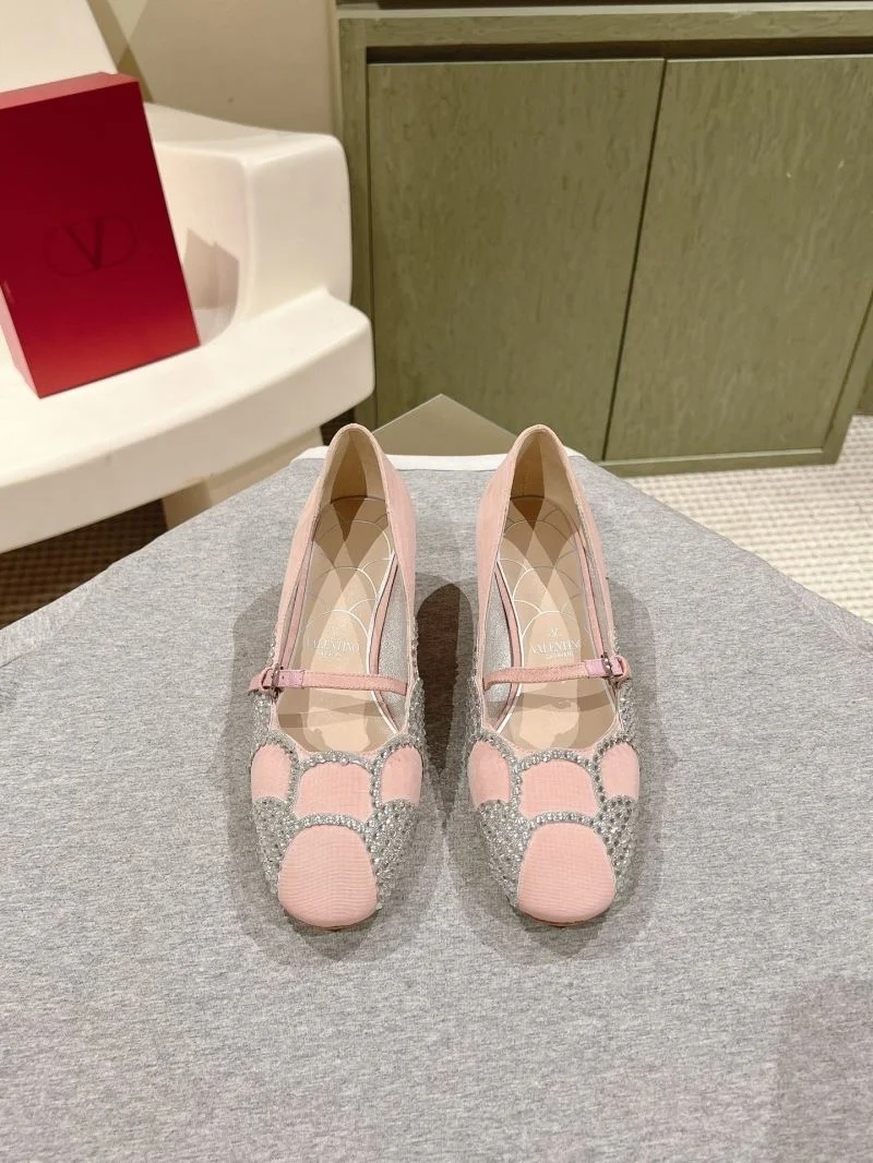 SoftTouch Valentino Heeled Shoes 37106