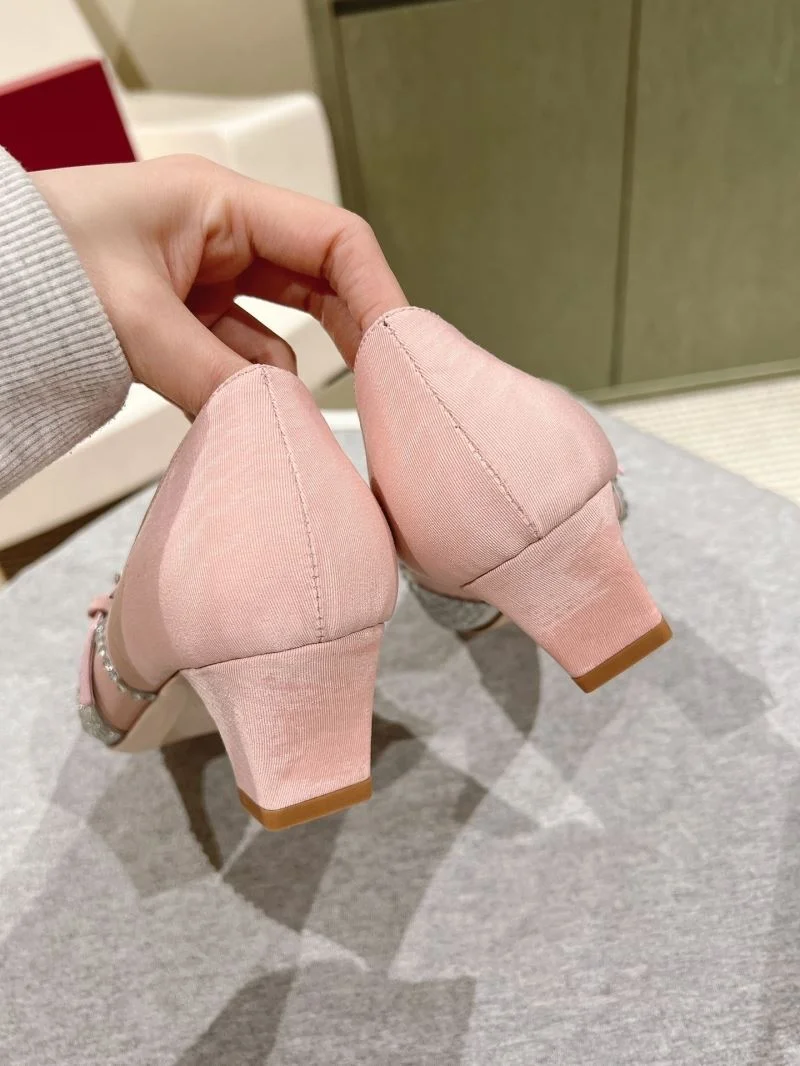 SoftTouch Valentino Heeled Shoes 37106