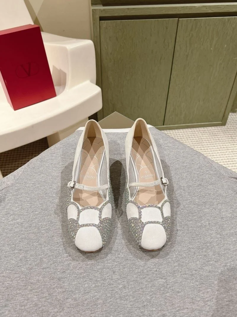 Valentino Heeled Shoes HighQuality 37105