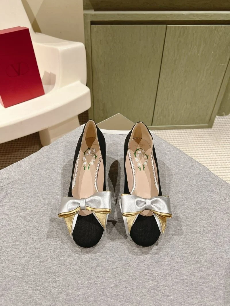 Valentino Heeled Shoes Comfortable 37102