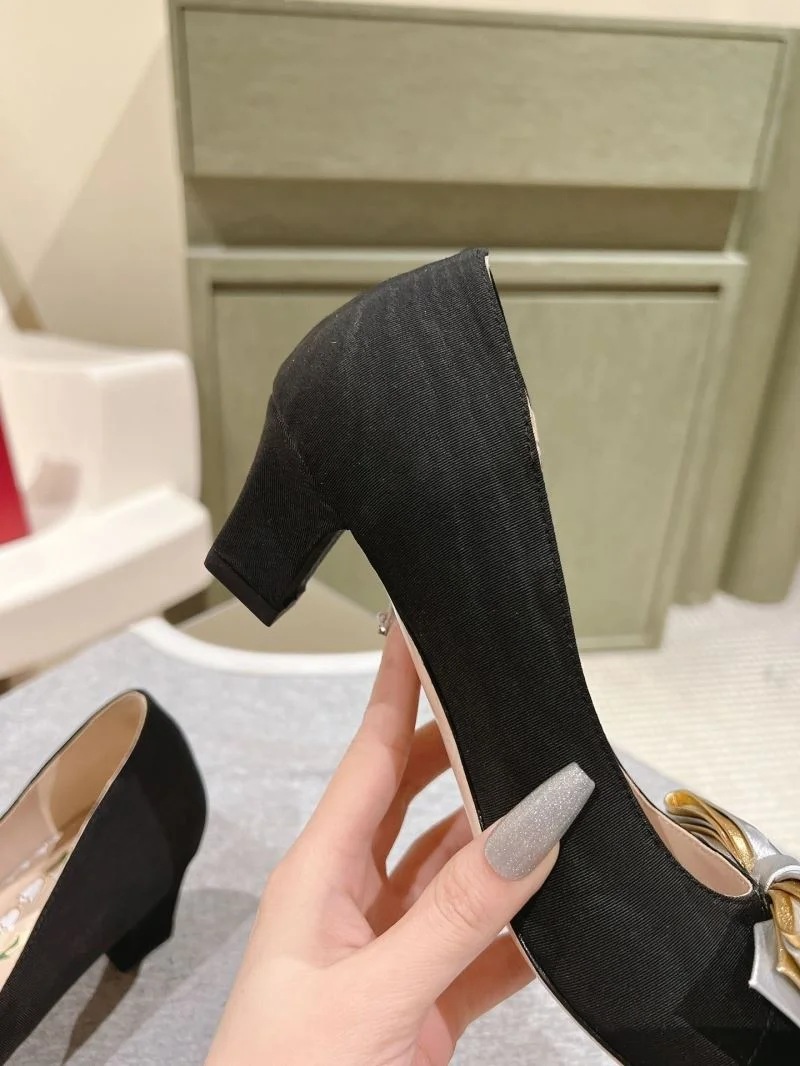 Valentino Heeled Shoes Comfortable 37102