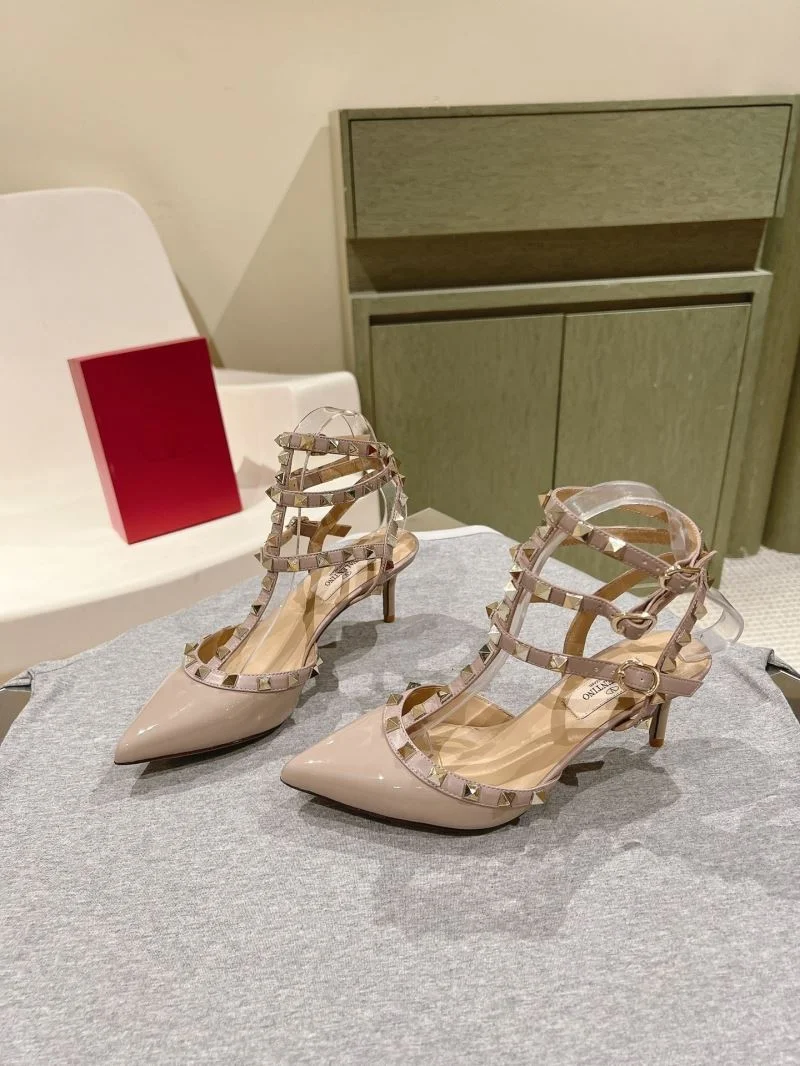Valentino Heeled Shoes Resilient 37093