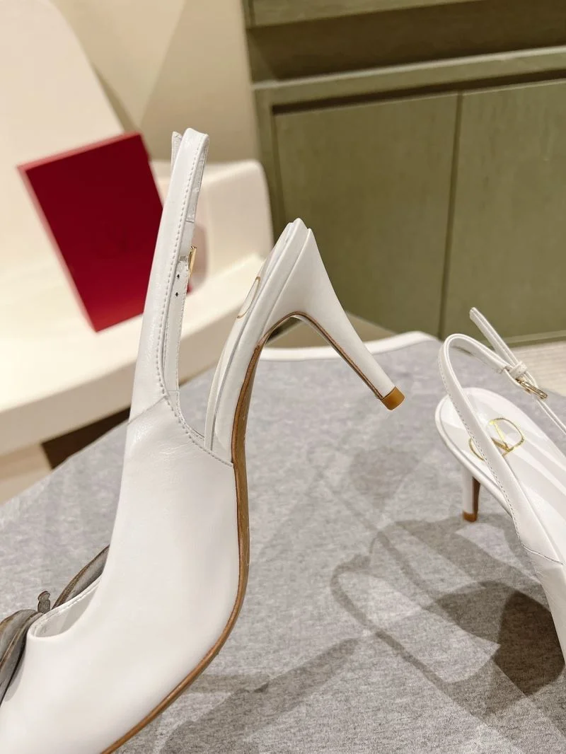 Popular Valentino Heeled Shoes 37090