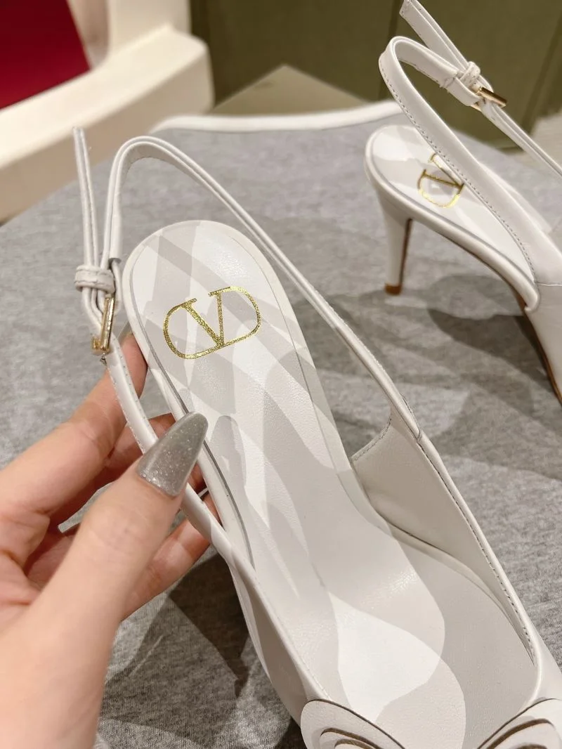 Popular Valentino Heeled Shoes 37090