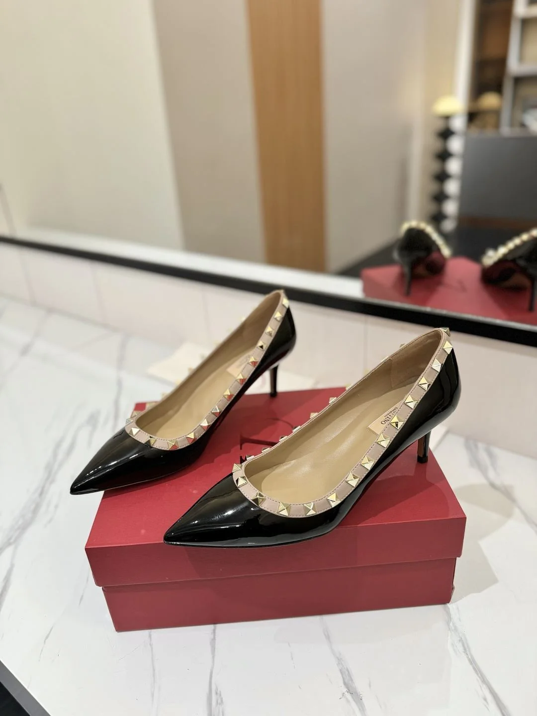 FastDry Valentino Heeled Shoes 36219