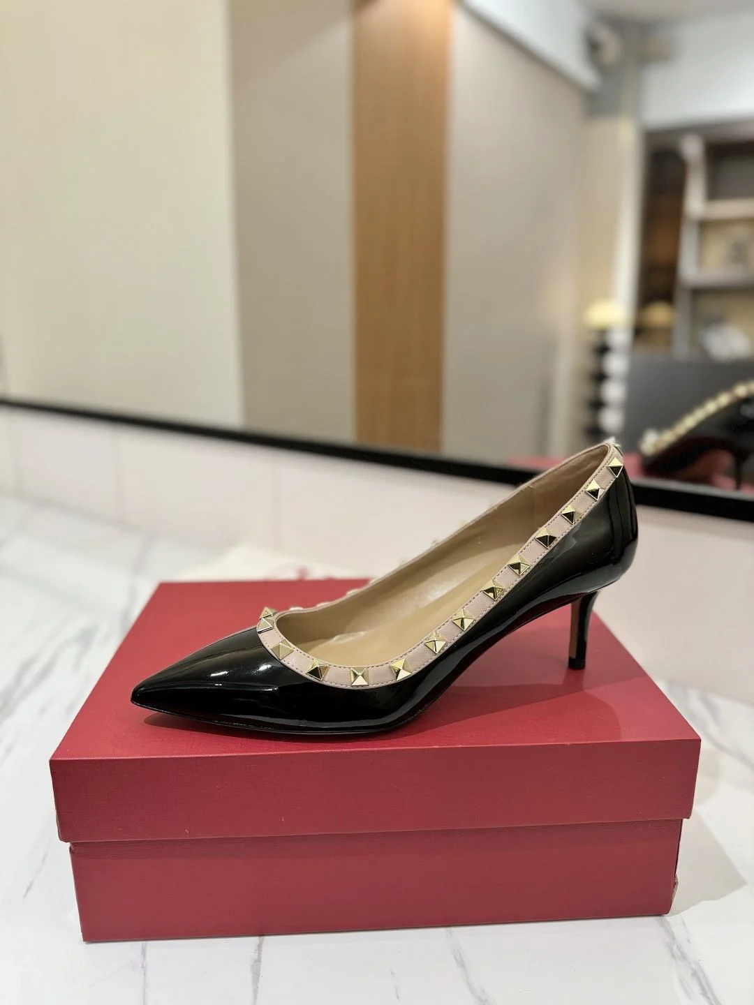 FastDry Valentino Heeled Shoes 36219