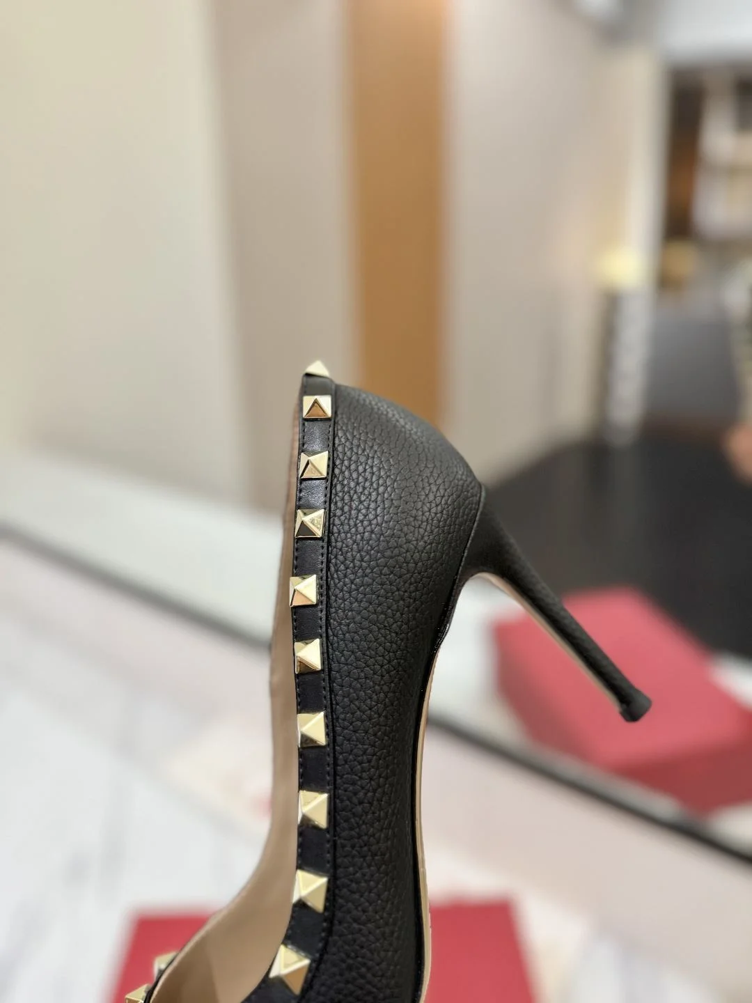 Original Valentino Heeled Shoes 36215