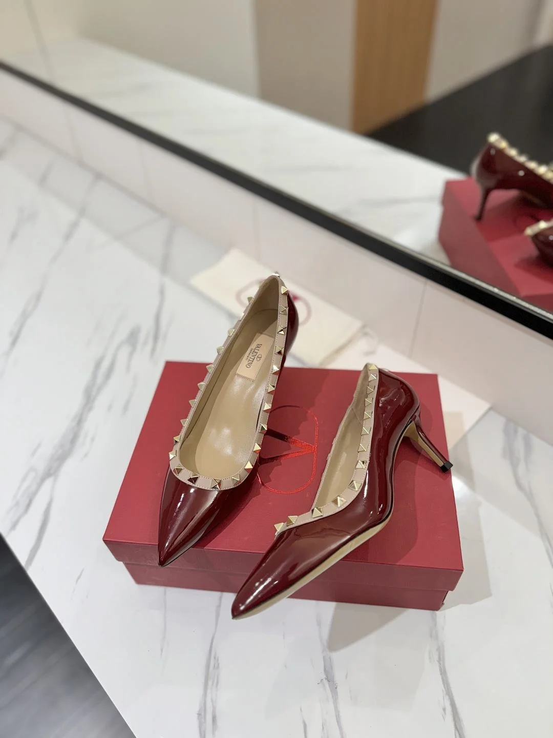 NewStyle Valentino Heeled Shoes 36203