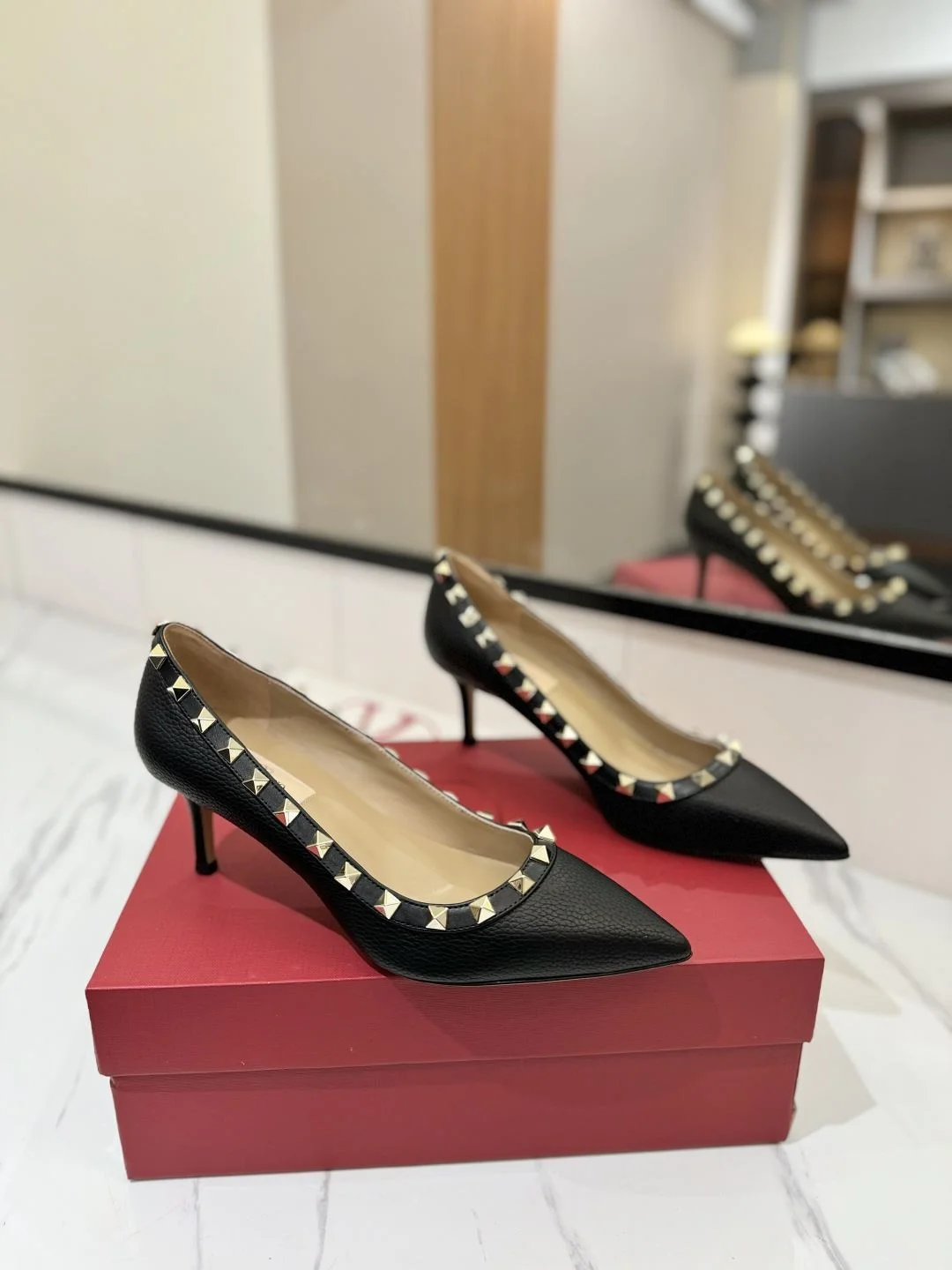 Valentino Heeled Shoes Casual 36201