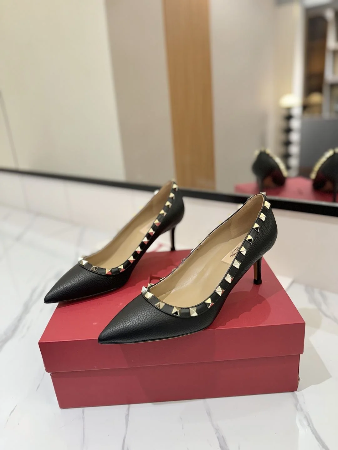 Valentino Heeled Shoes Casual 36201