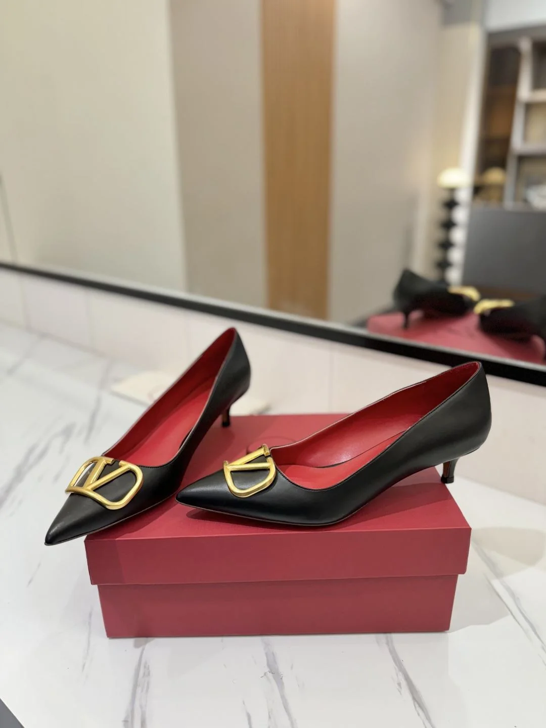Valentino Heeled Shoes Efficient 36207