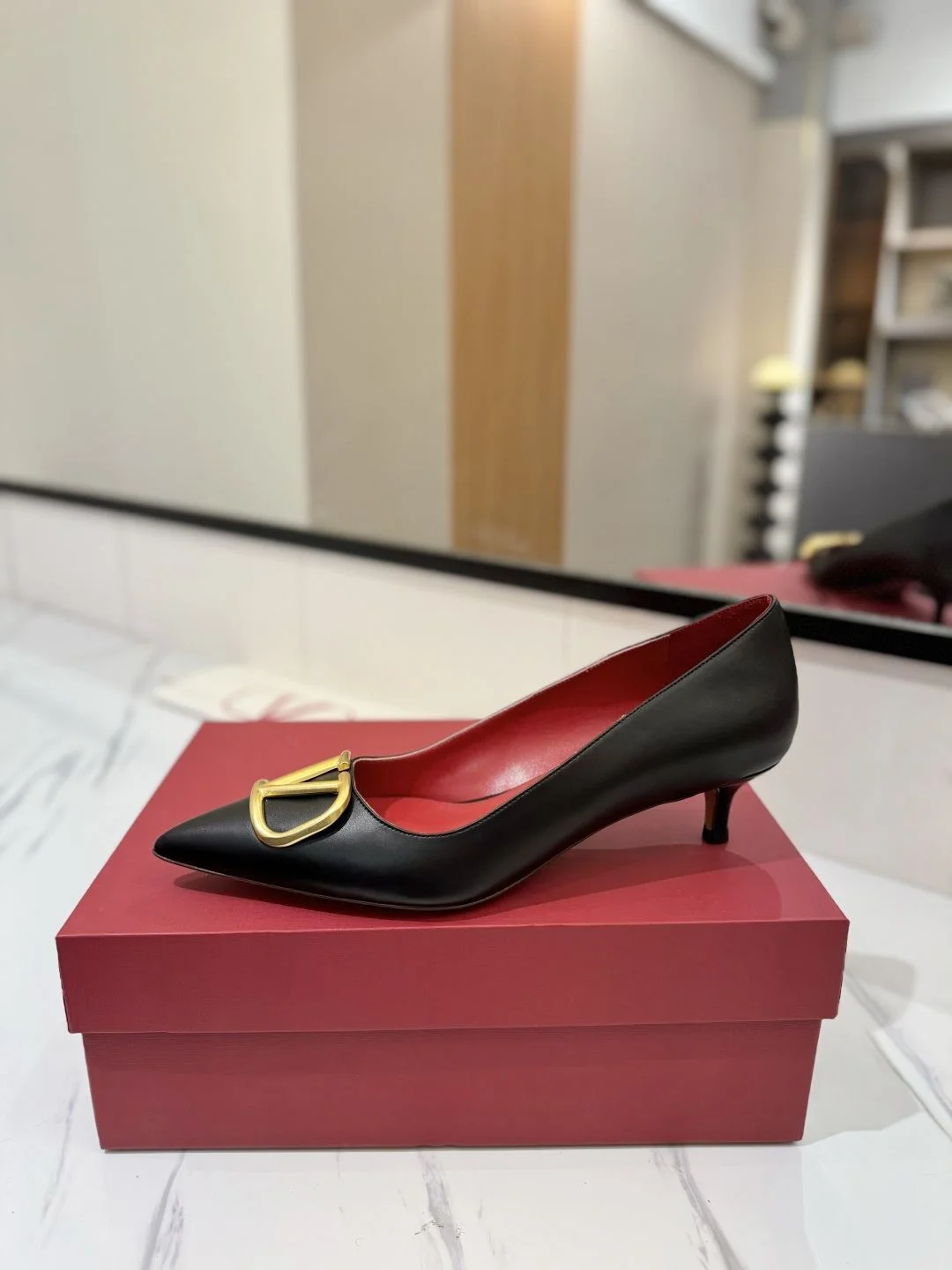Valentino Heeled Shoes Efficient 36207