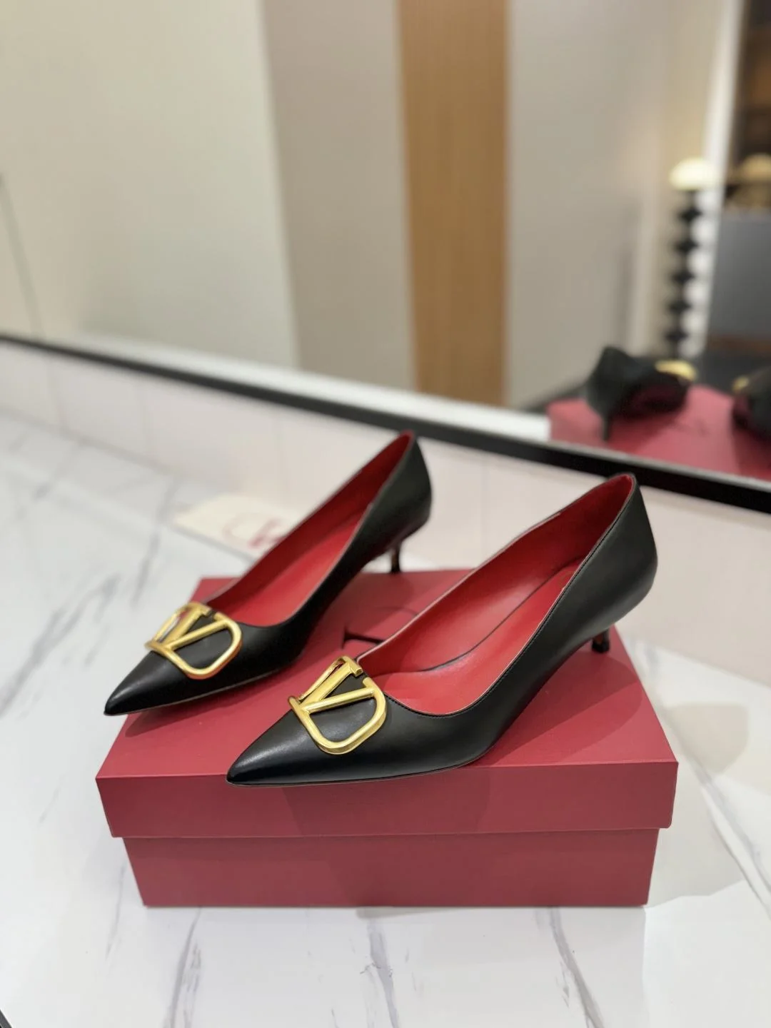 Valentino Heeled Shoes Efficient 36207