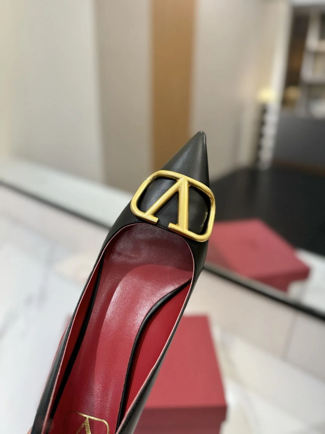 Valentino Heeled Shoes Efficient 36207