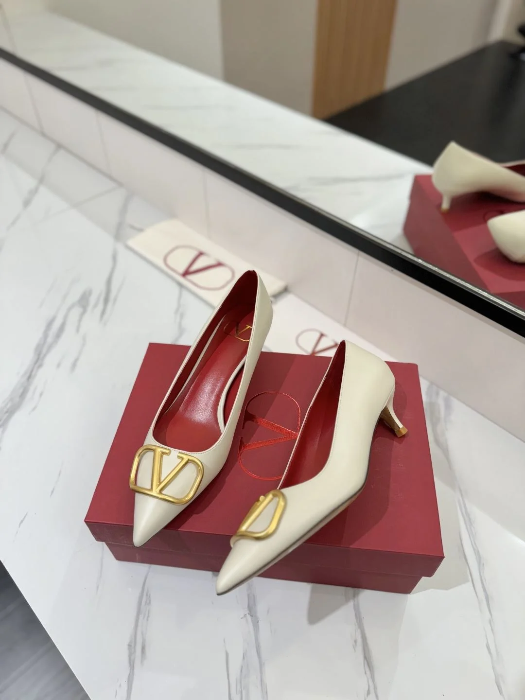 Valentino Heeled Shoes Practical 36205