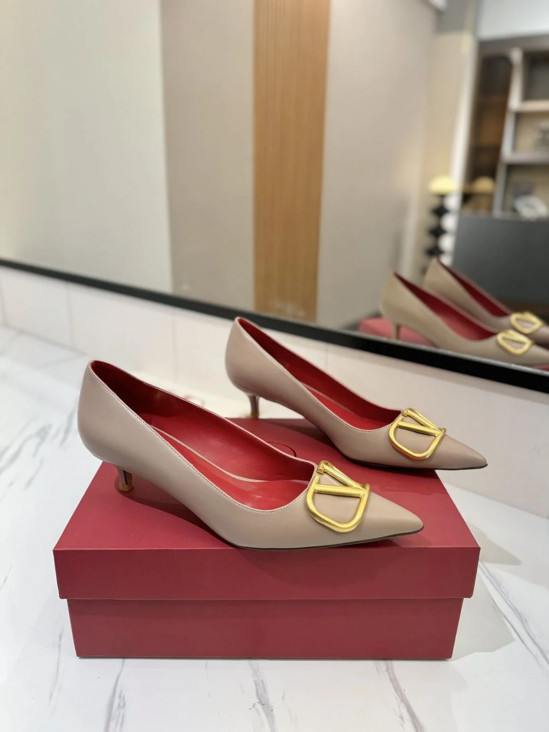 Valentino Heeled Shoes FastDry 36191