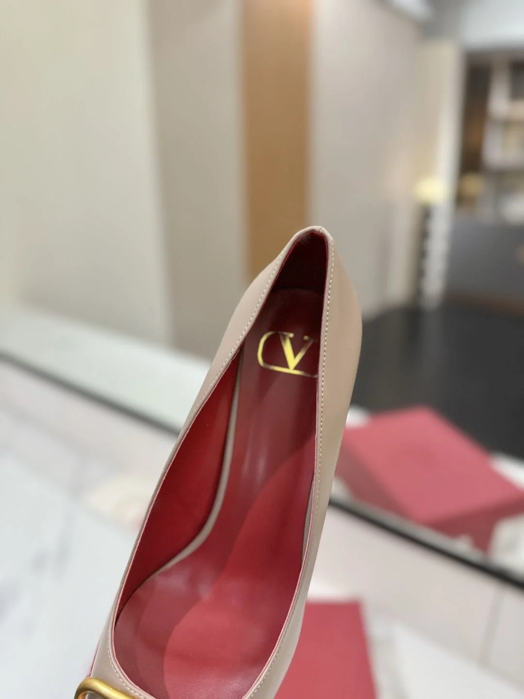 Valentino Heeled Shoes Unique 36197
