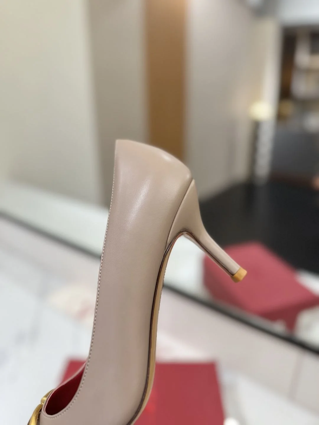 Valentino Heeled Shoes Unique 36197